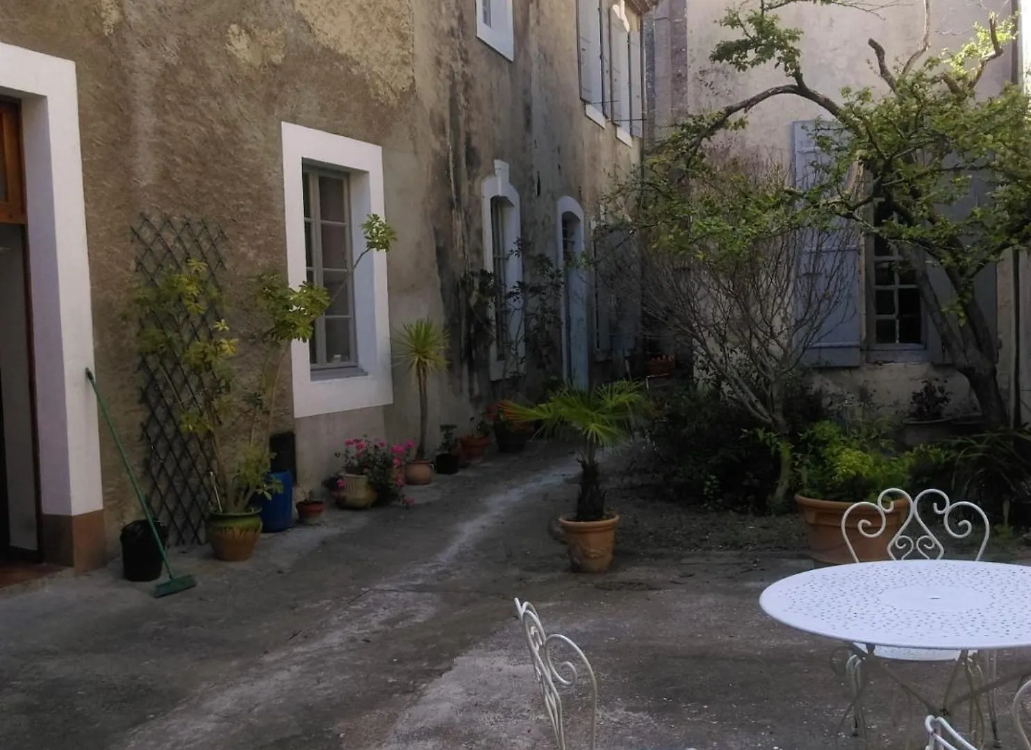 La Maison D'Hote Aphrodite Viviers 0*,  Francia